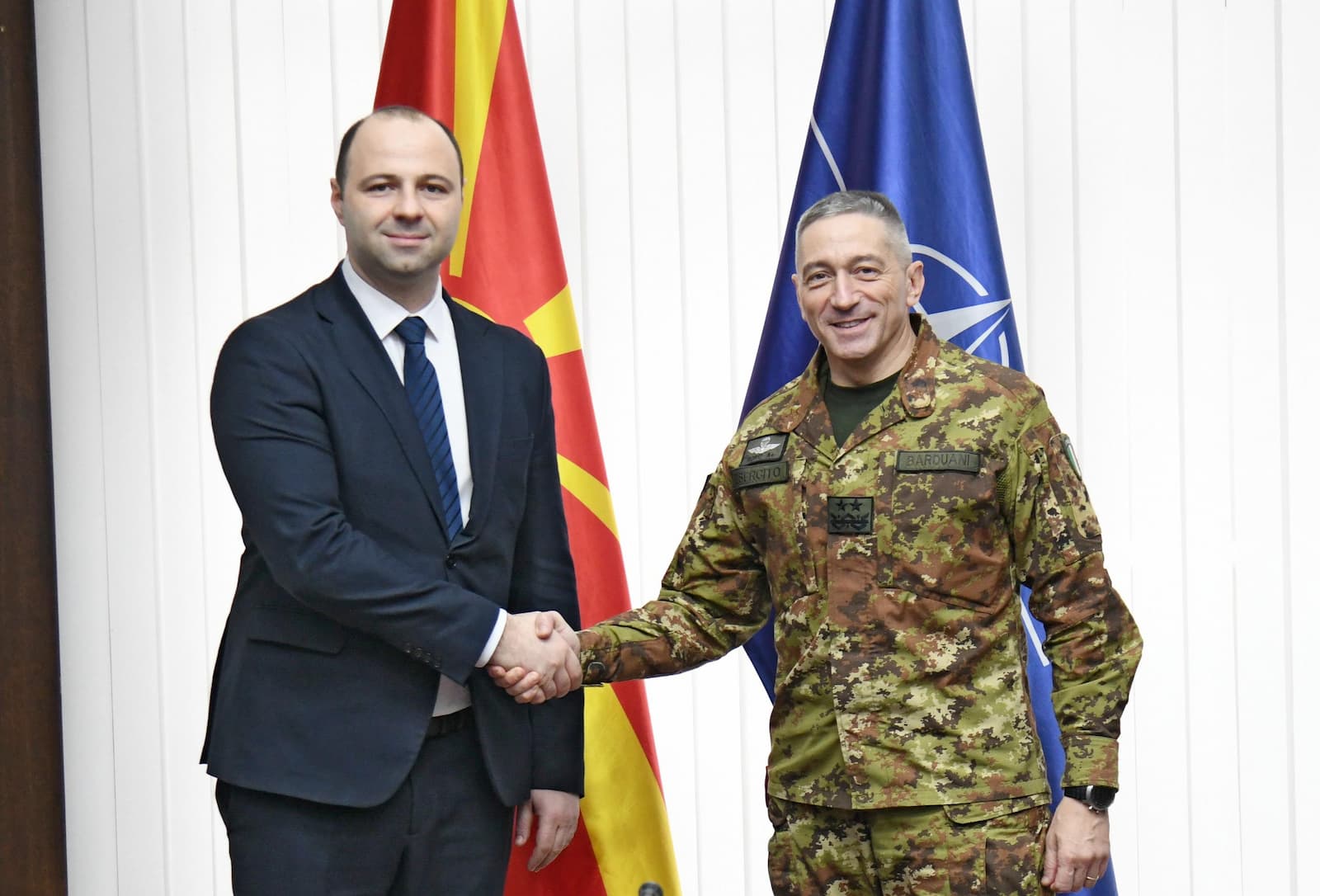 Средба на министерот Мисајловски со командантот на КФОР, генерал-мајор Бардуани: Продолжуваме со придонесот во КФОР кој ја зацврстува регионалната безбедност