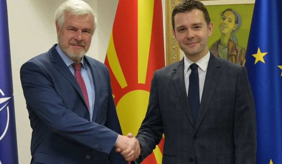 Средба на министерот Муцунски со директорот за ЈИЕ, Турција, ОБСЕ и Советот на Европа во германското министерство за надворешни работи, Михаел Рајфенштуел