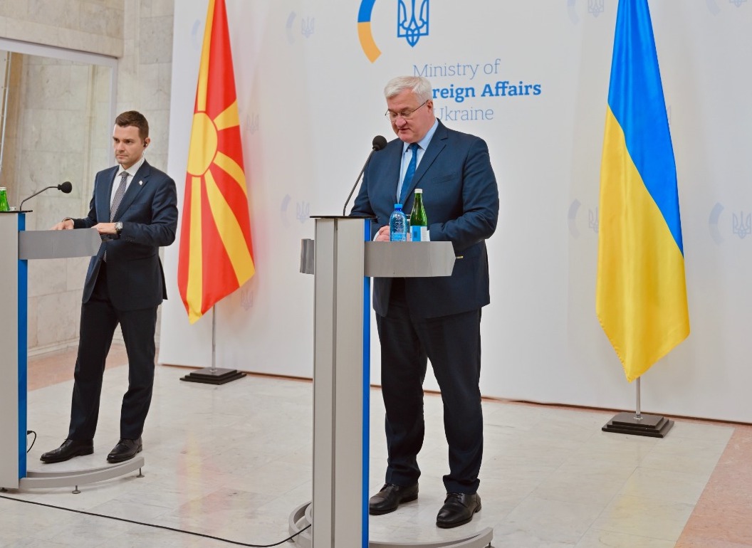Средба на министерот Муцунски со министерот за надворешни работи на Украина, Андриј Сибиха