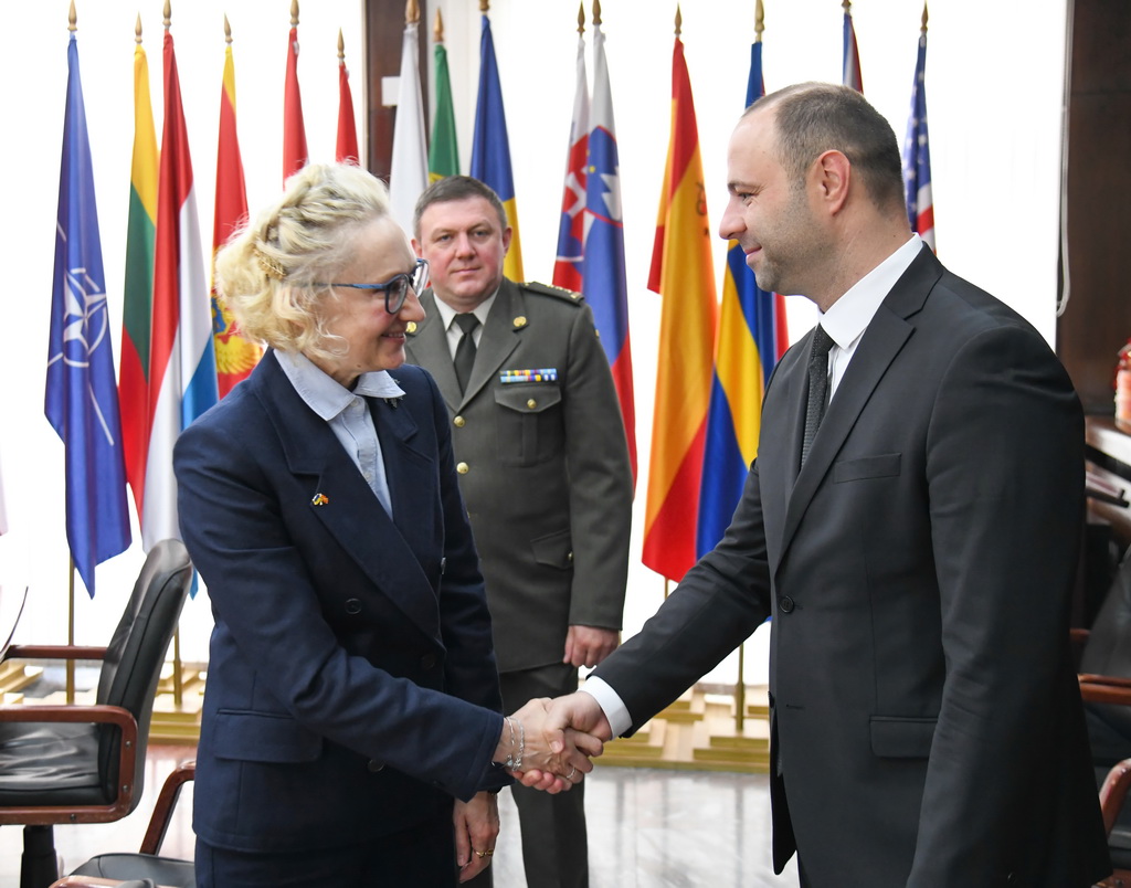 Средба на министерот Владо Мисајловски со амбасадорката на Украина, Лариса Дир