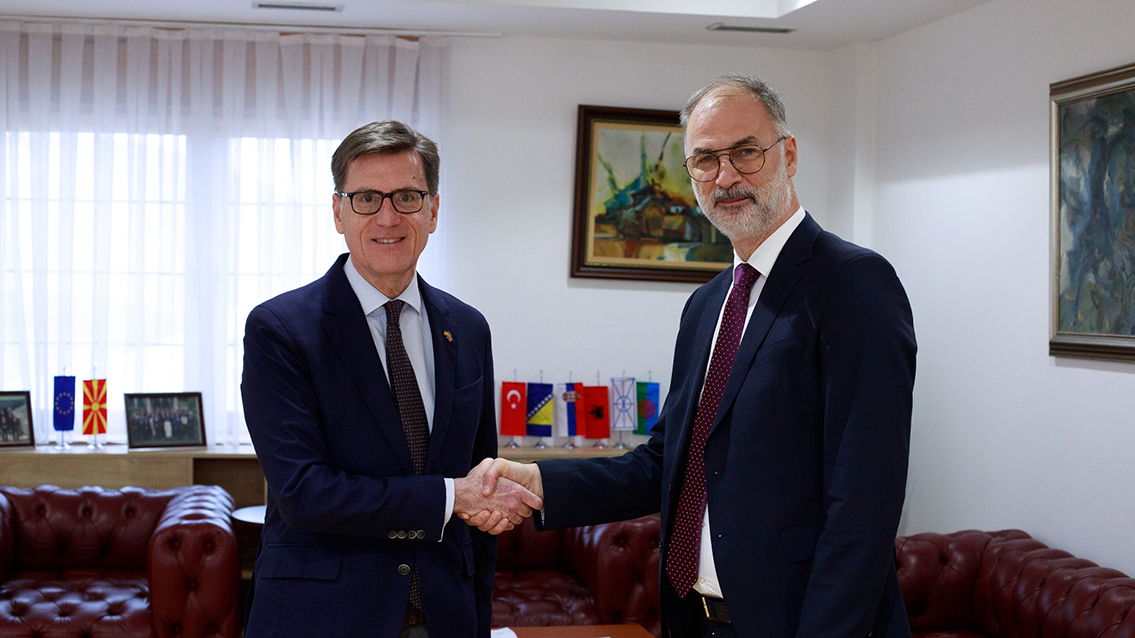 Средба на вицепремиерот и министер Стоилковиќ со шпанскиот амбасадор Рафаел Сориано Ортиз