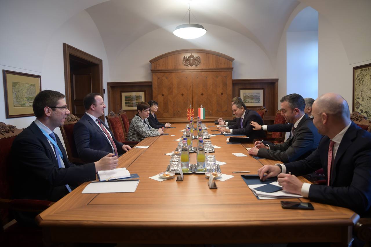 Средба Николоски – Јанош Лазар во Будимпешта: На Македонија и се потребни пријатели како Унгарија, ја унапредуваме соработка за забрзан развој и стабилност во регионот