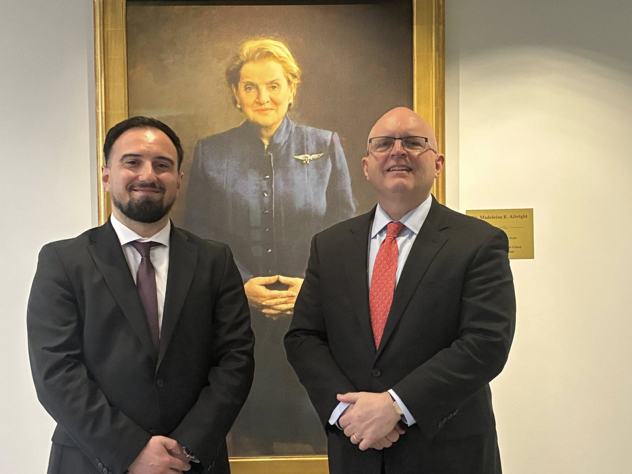 Средба Сабриу - Рикер во Вашингтон