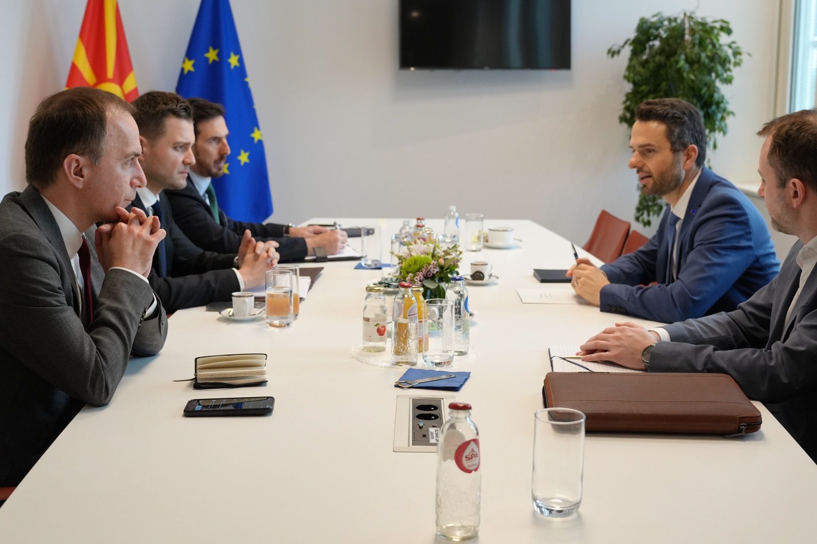 Средби на министерот Муцунски со генералната директорка за земјоделство и рурален развој при Европската комисија и со пратеници во Европскиот парламент