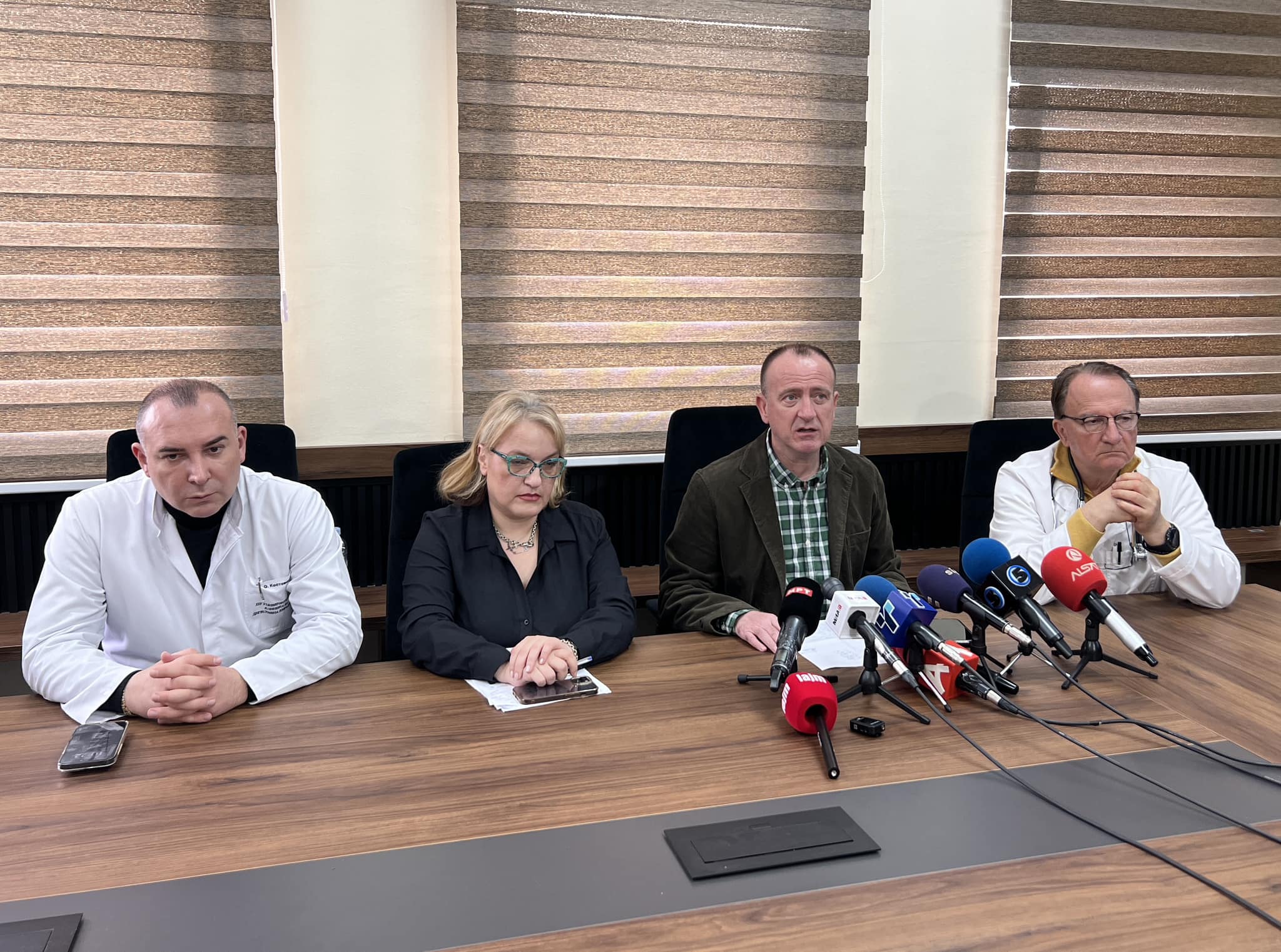Таравари: Денеска се пуштаат 16 пациенти на домашно лекување, во текот на неделава се очекува 8 пациенти да бидат вратени од странство