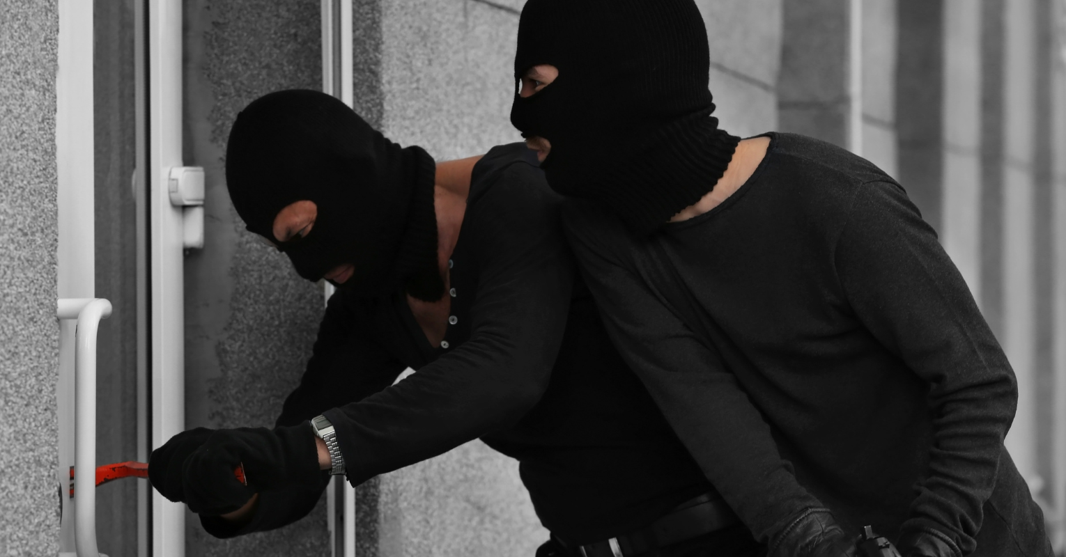 Кривична пријава против четири лица за сторени 10 кривични дела „тешка кражба“ и „тешка кражба во обид“