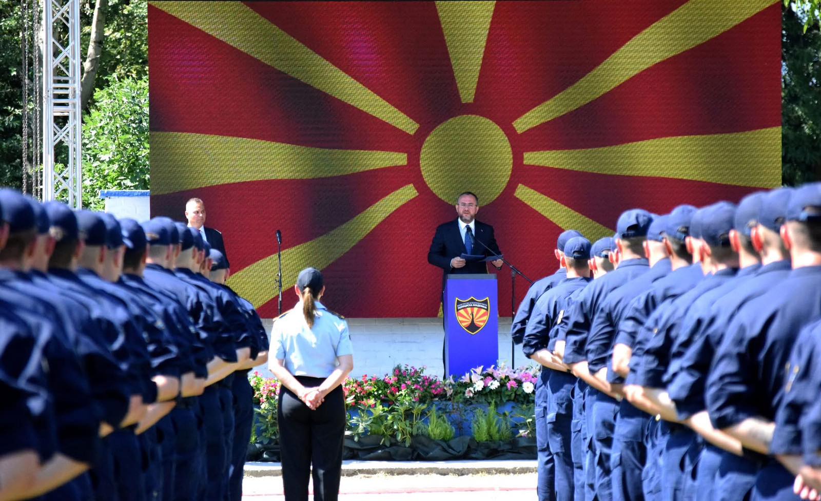 Тошковски: 496 нови полициски службеници ја засилија македонската полиција – инвестициите во реформите и обуката создаваат професионални чувари на безбедноста