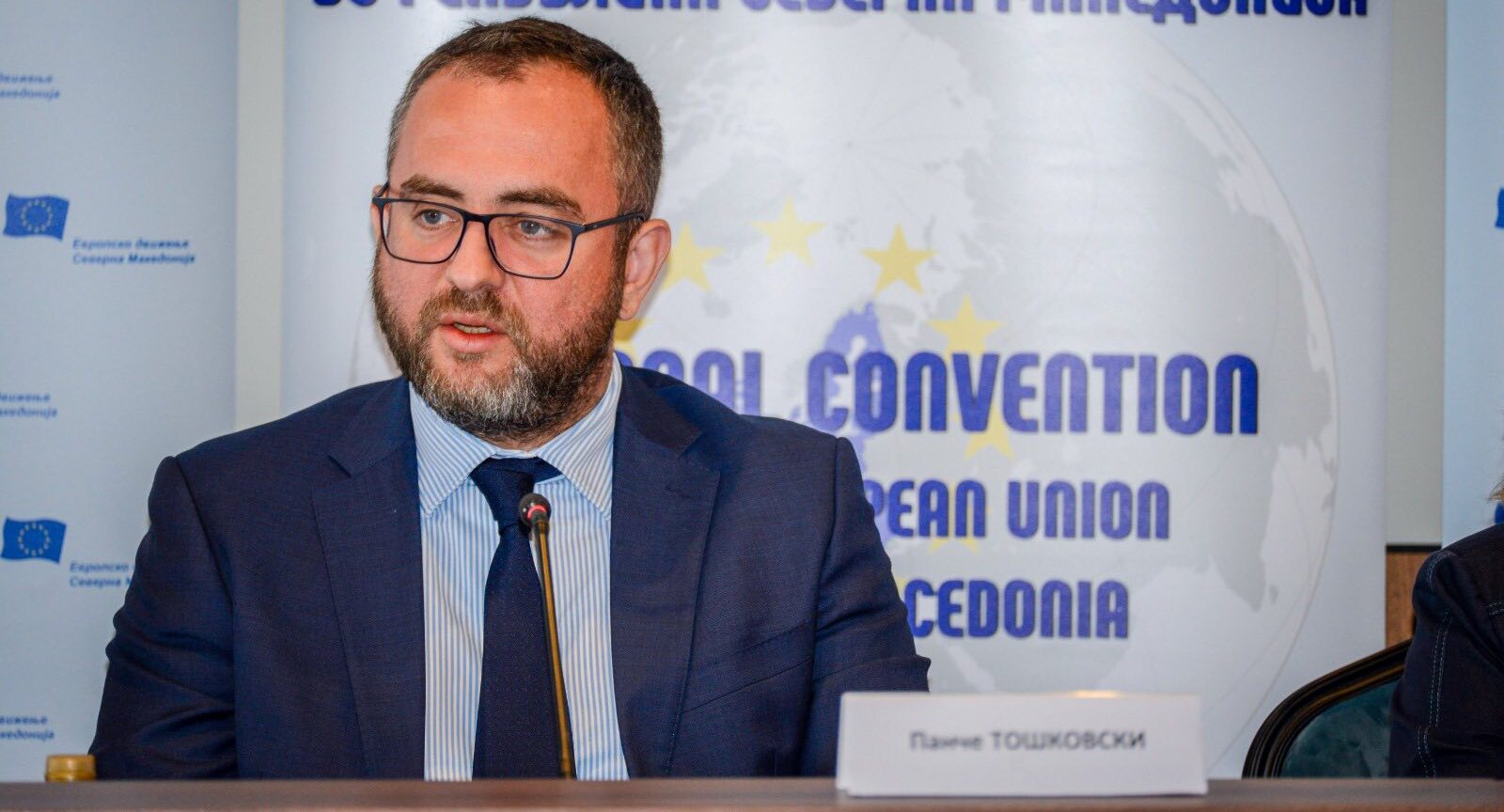 Тошковски: Борбата со недозволената трговија со дрога е и ќе остане еден од стратешките приоритети на МВР