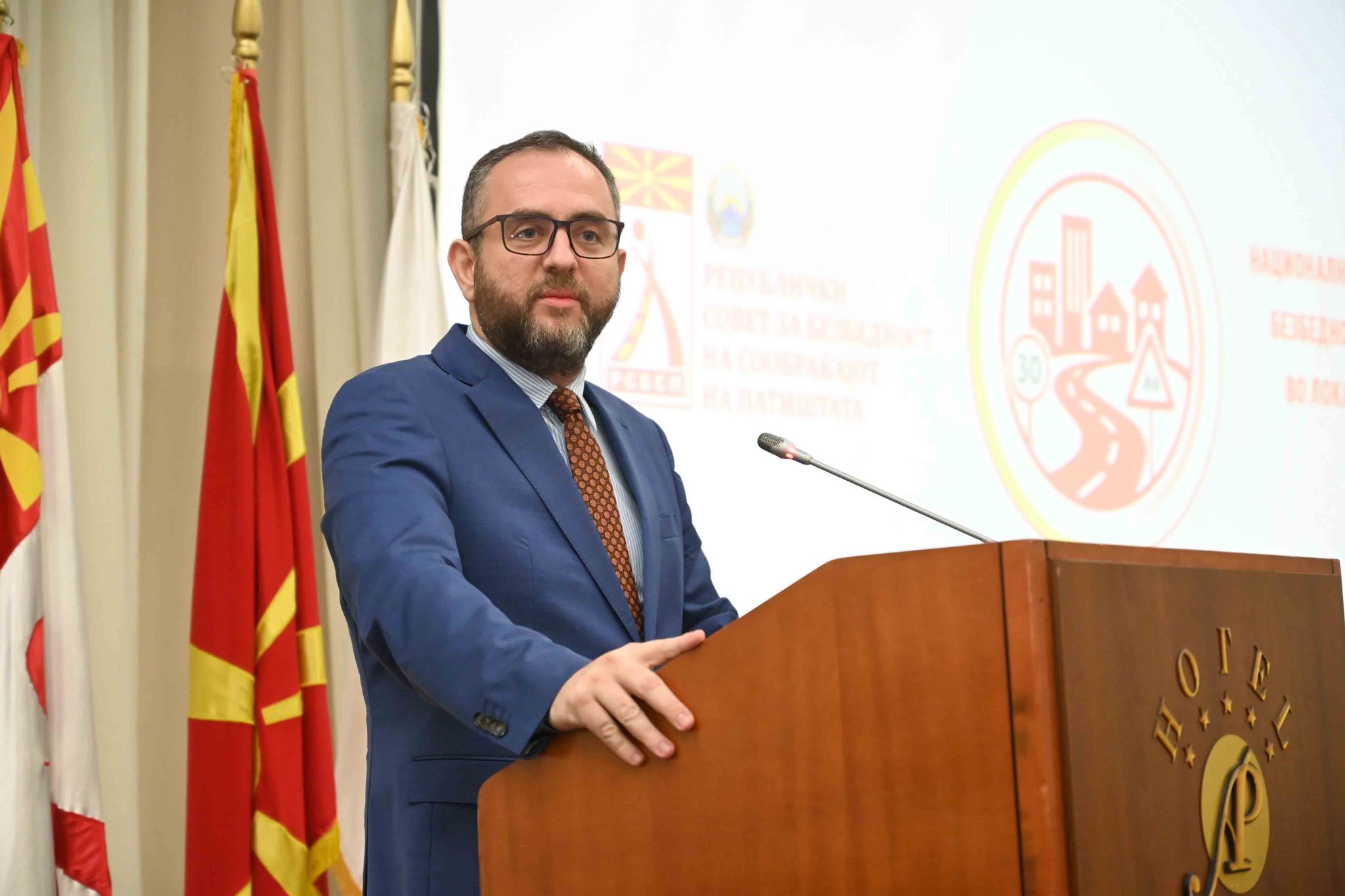 Тошковски со поддршка на првата Национална конференција за безбедност на сообраќајот во општините: До 2030 преполовување на жртвите во сообраќајот, до 2050 – нула жртви