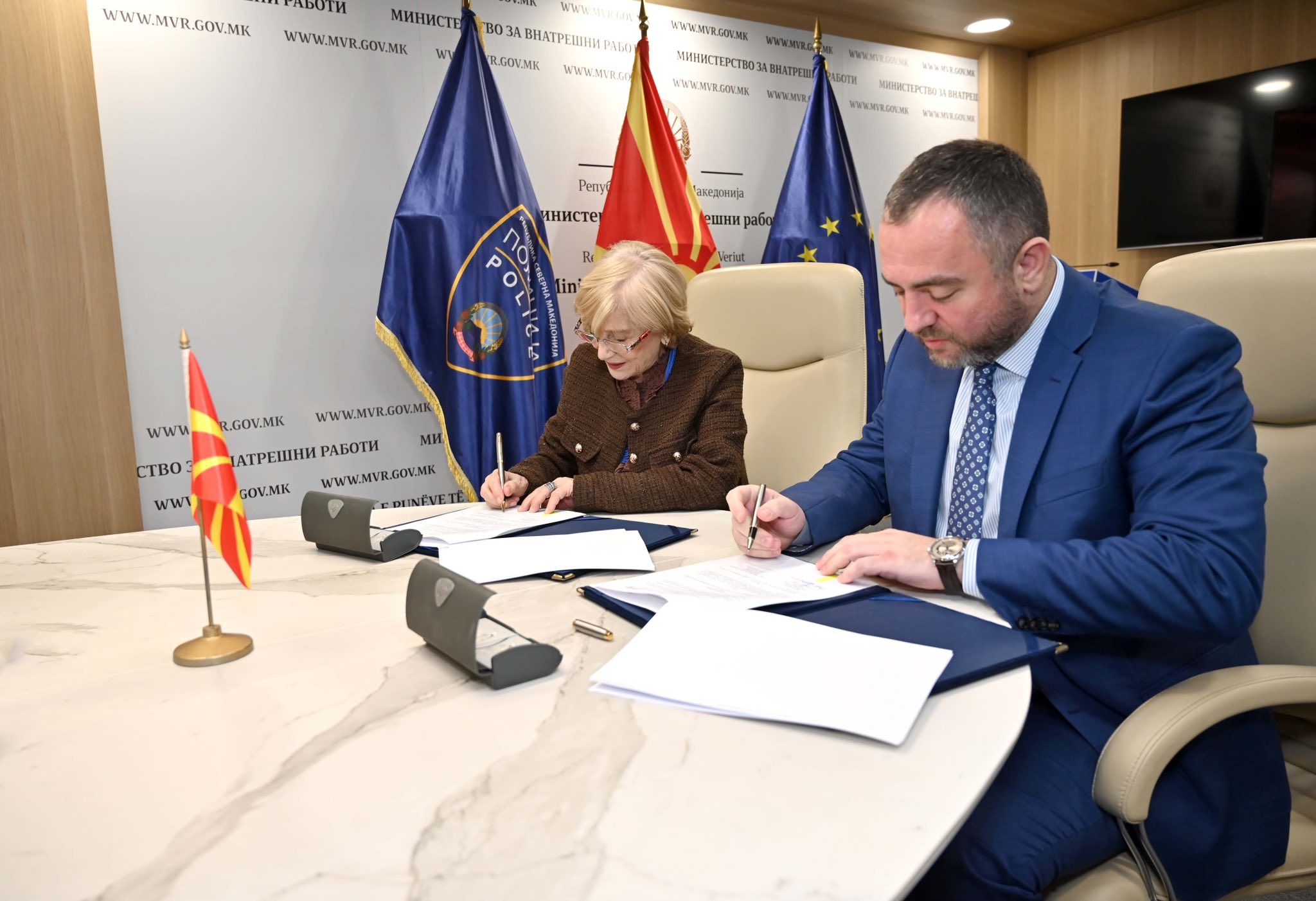 Тошковски: Зајакнување на институционалната соработка за поефикасна заштита од родово базирано насилство, потпишан Меморандум за соработка за унапредување на системот за заштита на жртвите