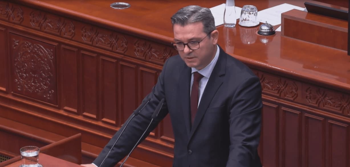 Трипуновски до Николовски: Ние не креираме популистички мерки туку реални за стимулација на земјоделците