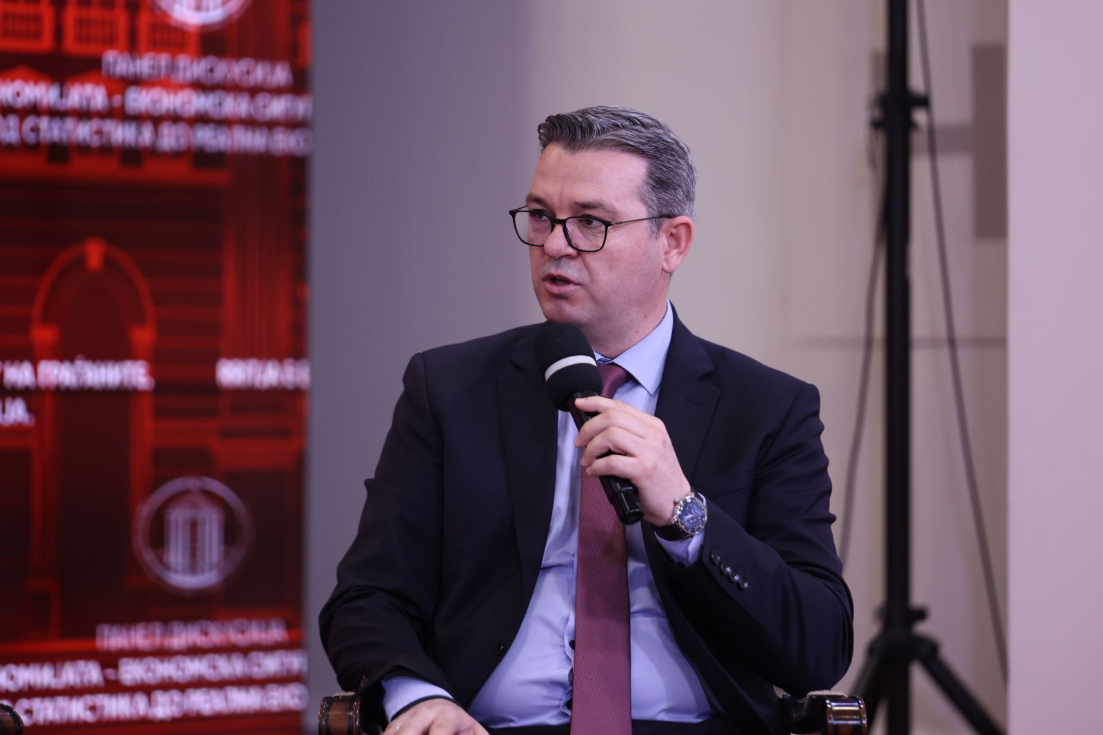 Трипуновски: Имаме раст на откупот за 15 проценти и извозот за 5,5 проценти