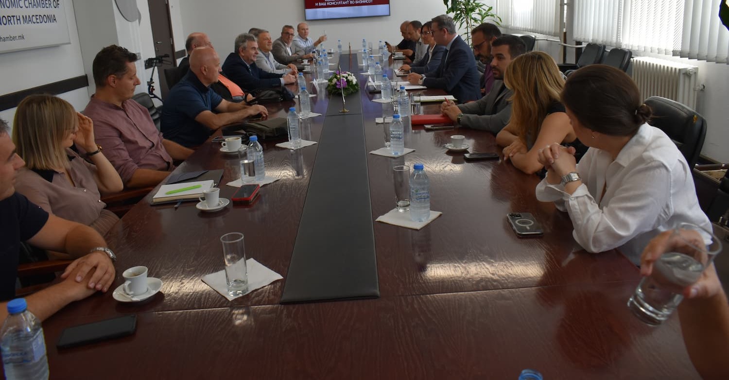 Трипуновски: „Македонско најдобро” со поддршка од Стопанската комора, македонските производи ќе го носат логото на кампањата