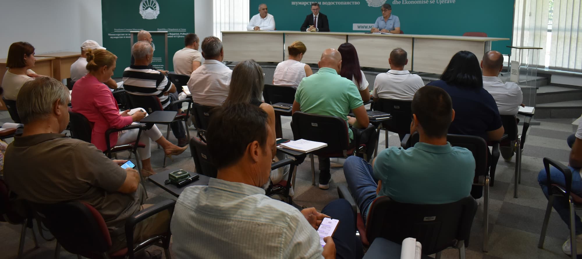 Трипуновски на состанок со Потсекторската група за лозарство и вино