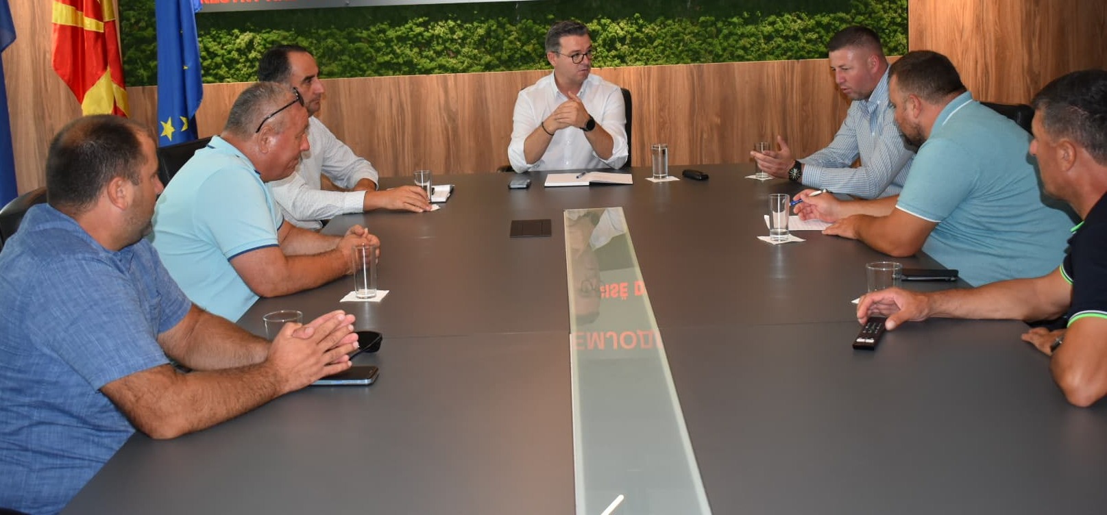 Трипуновски на средба со одгледувачите на сливи