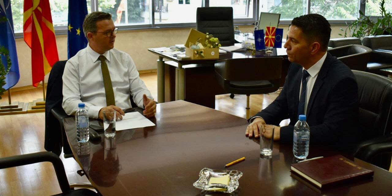 Трипуновски на средба со Оливер Миланов, директор на Агенција за храна и ветеринарство