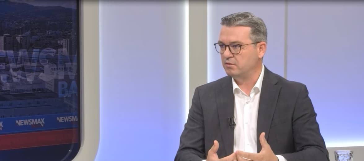 Трипуновски најавува фокус на домашното земјоделство и полнење резерви со македонска пченица