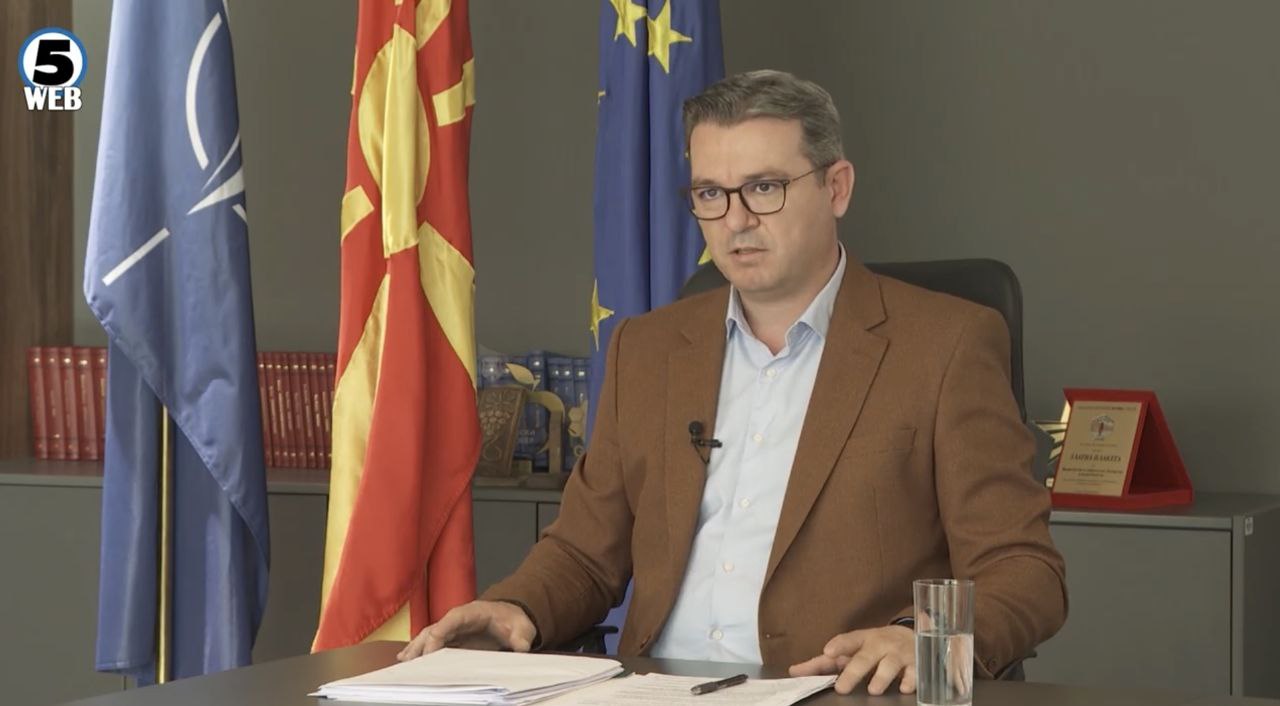 Трипуновски: Нема потреба од загриженост кај земјоделците, вршиме контрола на 50-тина договори, ќе го информираме Брисел за исходот