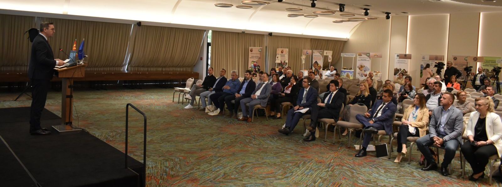 Трипуновски: Работиме на зајакнување на соработката помеѓу земјоделците и земјоделските задруги, за да резултираат со нови земјоделски задруги или зголемен број на членови во постоечките задруги