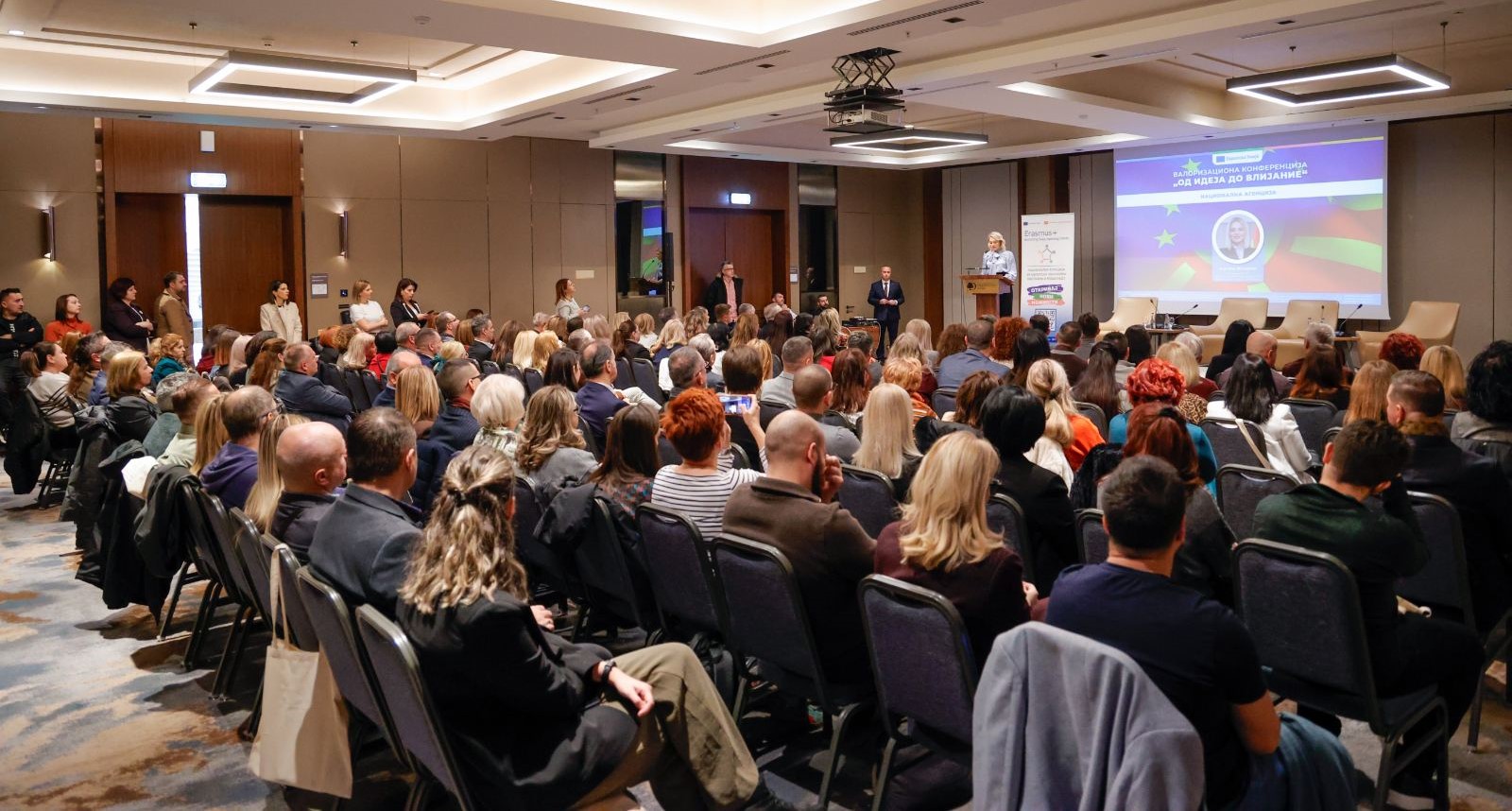 Успешно се реализирани програмите „Еразмус +“ и „Европски солидарен корпус“ во 2025 година