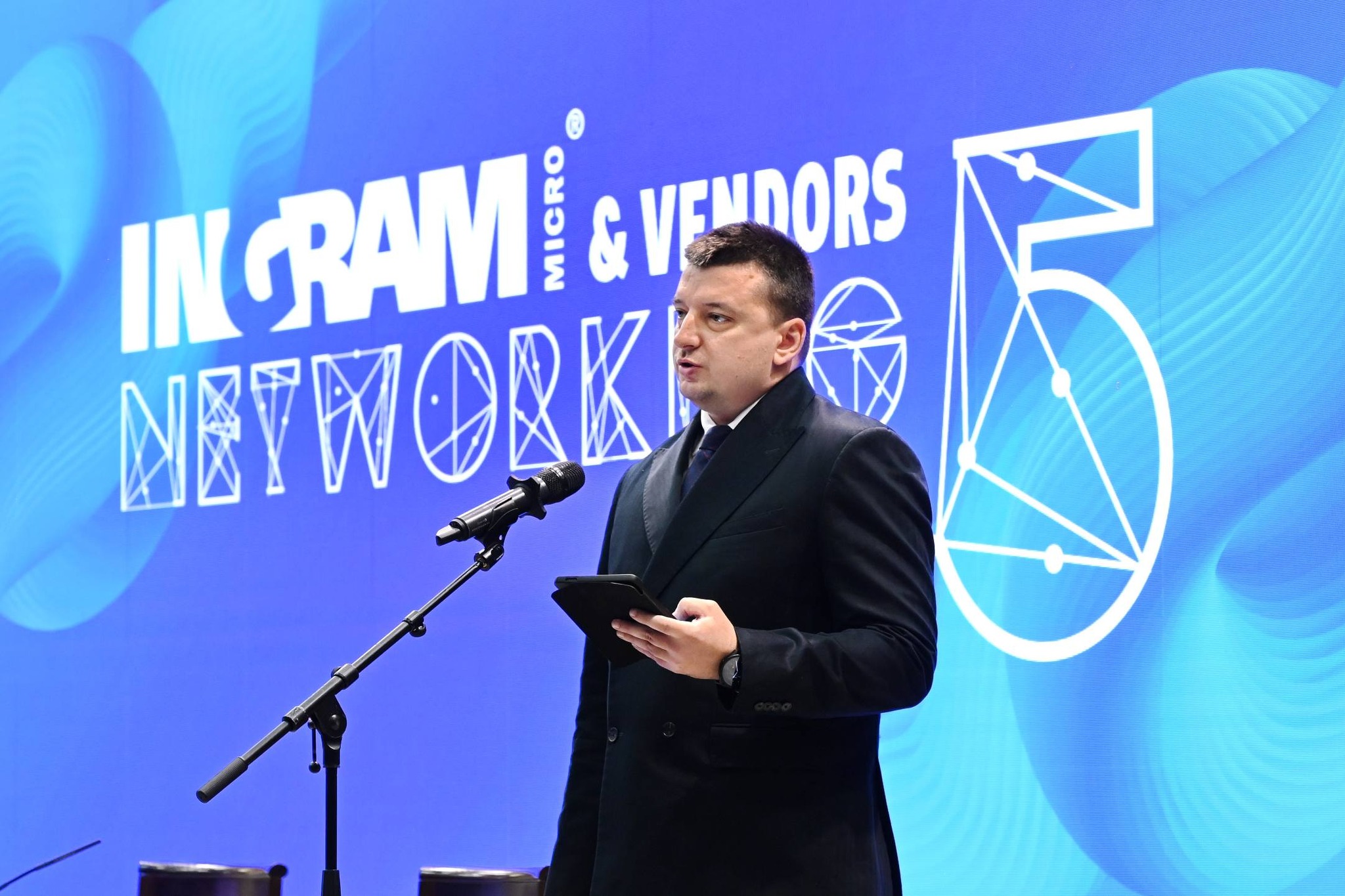 Варџиски : Довербата е една од најзначајните валути во дигиталното доба и зависи директно од безбедноста на дигиталните системи