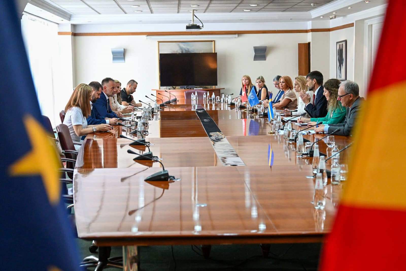 Вицепремиерот Фетаи: Посветени сме да ја продолжиме работата на изградба на силни, одговорни и отворени институции кон граѓаните