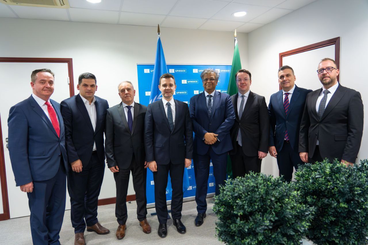 Владина делегација на средби во УНЕСКО: Потврдена определбата на државата за спроведување на преземените обврски за заштита на Охридскиот Регион