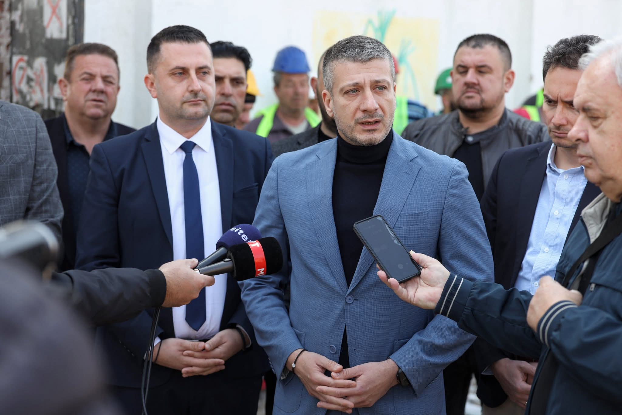 Во Општина Василево, министерот Перински оствари работна средба со градоначалникот Славе Андонов, членовите на Советот и општинската администрација