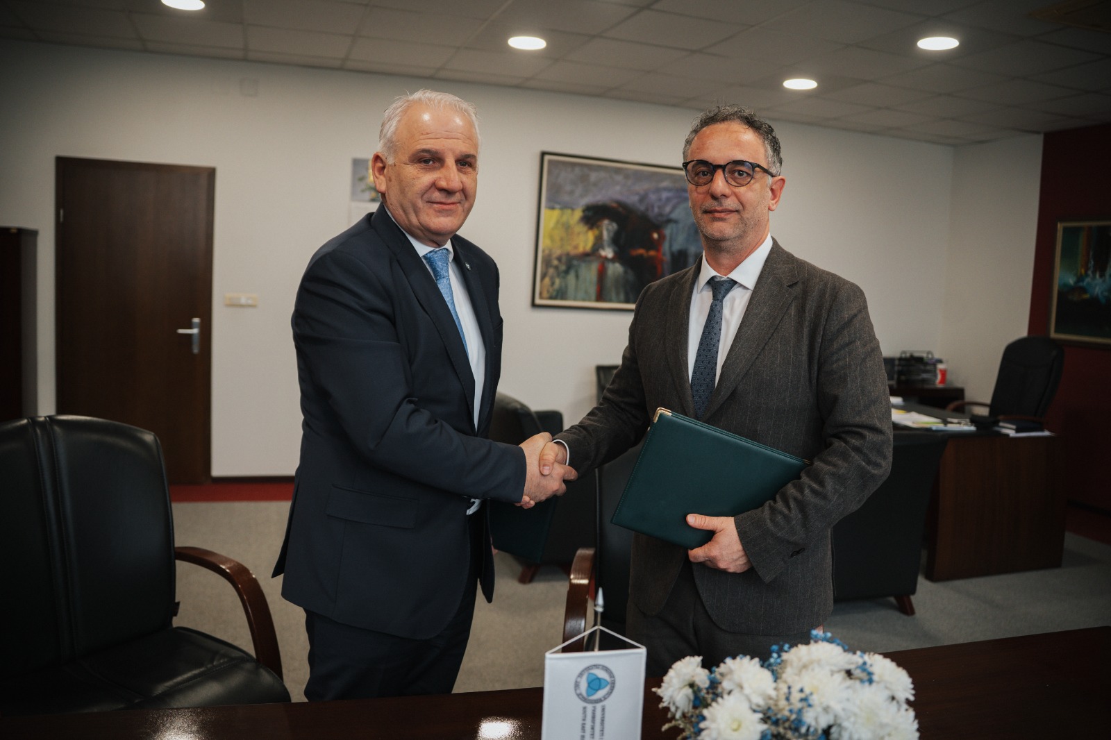 Во Тетово потпишан Меморандум за соработка меѓу Министерството за здравство и Универзитетот на Југоисточна Европа