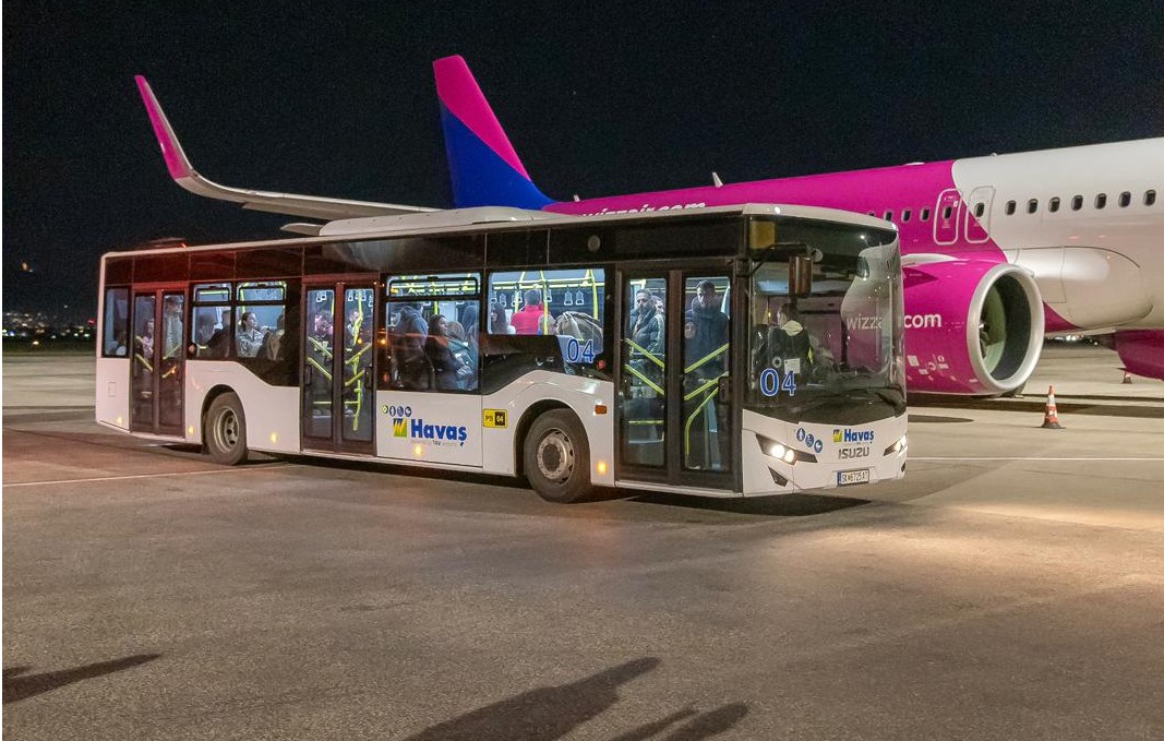 Втората група македонски граѓани евакуирани од ОАЕ пристигна во Скопје