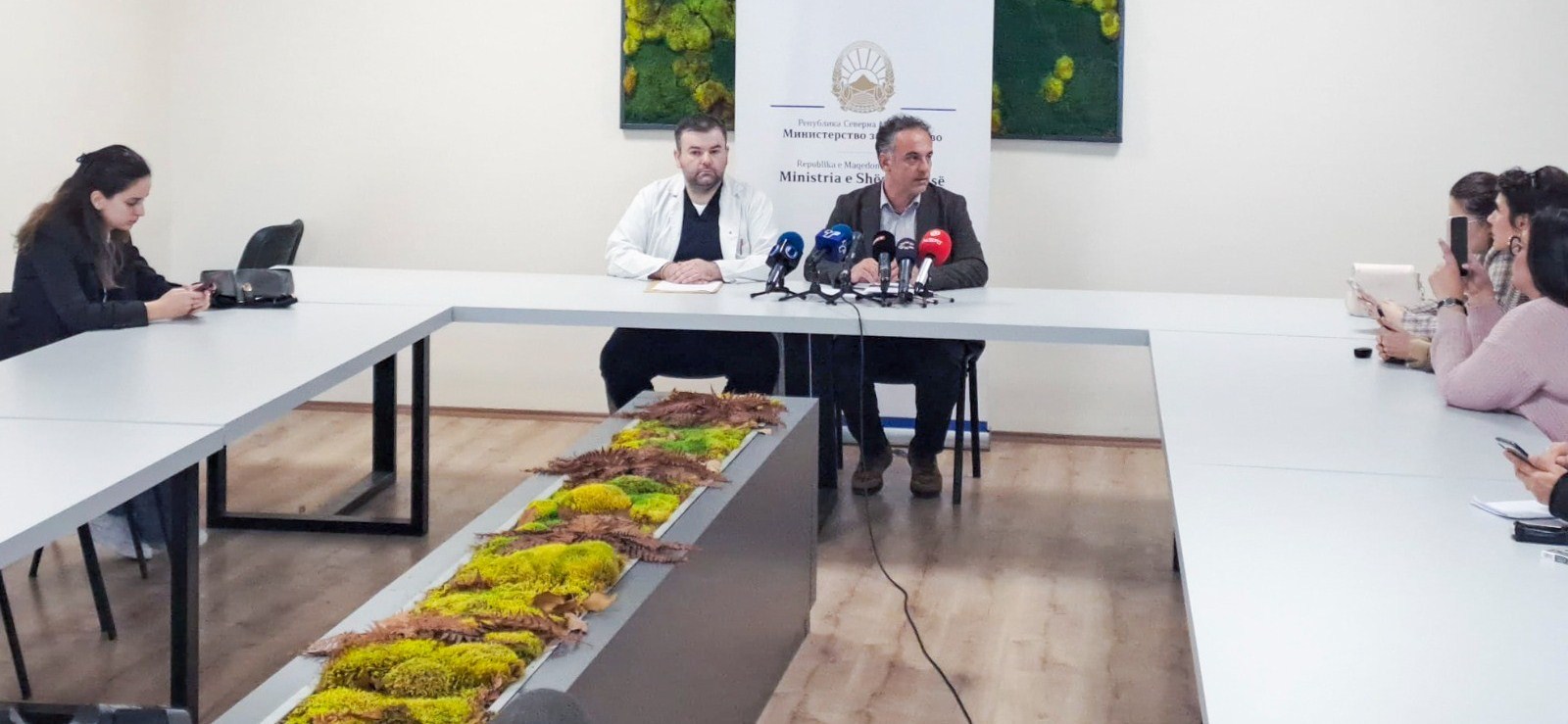 За нов директор на Клиникaта за неврологија назначен д-р Јован Божиновски, специјалист невролог и асистент на Медицинскиот факултет во Скопје