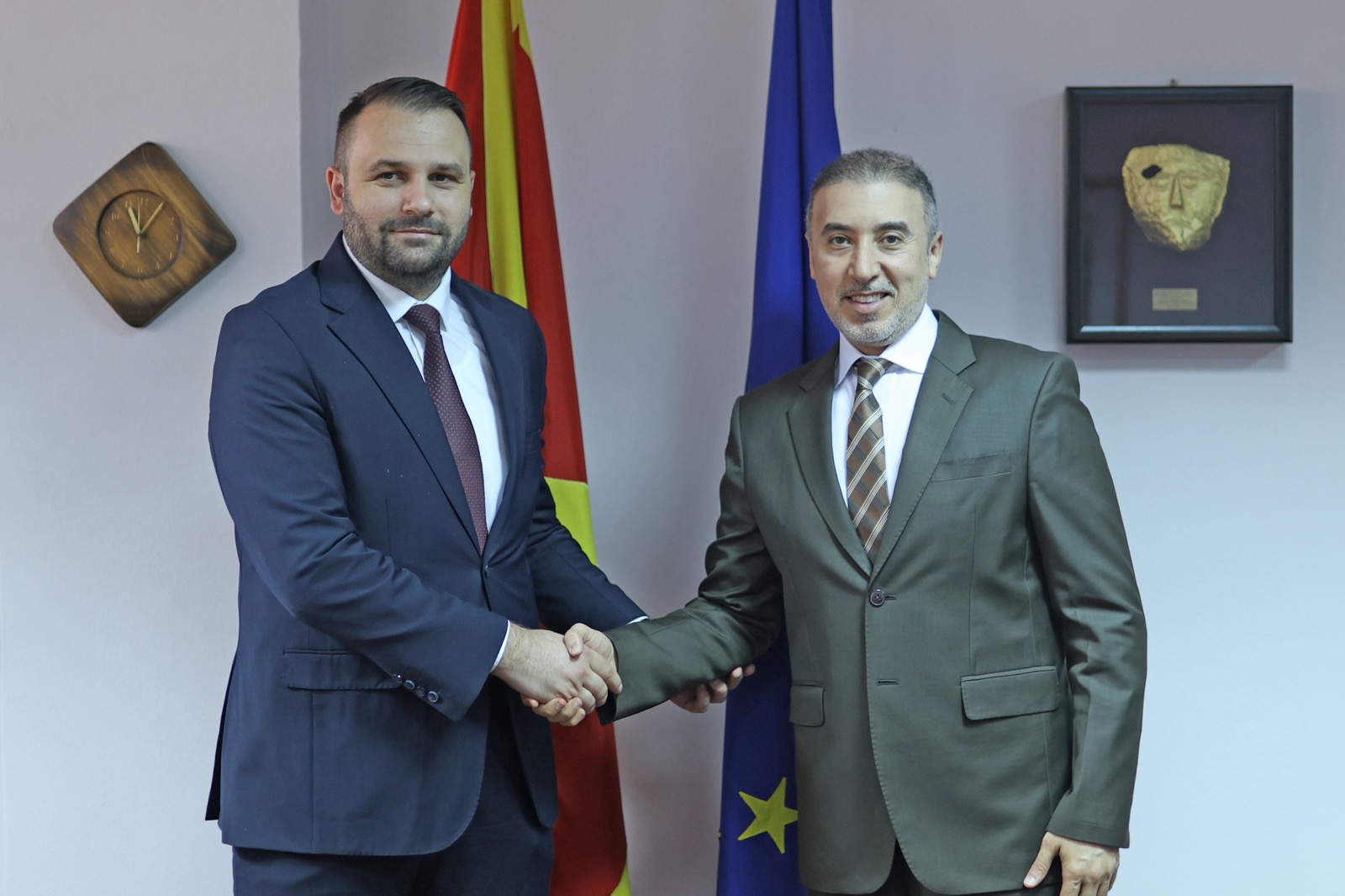 Зајакнување на економската соработка: Средба на министерот Бесар Дурмиши со в.д. амбасадорот на Катар, Н.Е. Рашид Бин Саид Ал-Кајарин