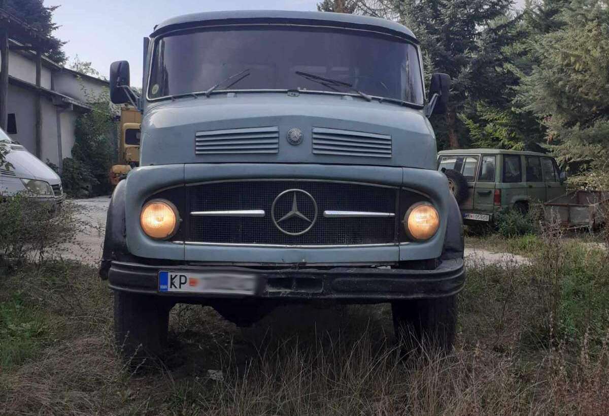 Законот е ист за сите, вчера е одземено возило со дрва, управувано од лице вработено во Шумска полиција