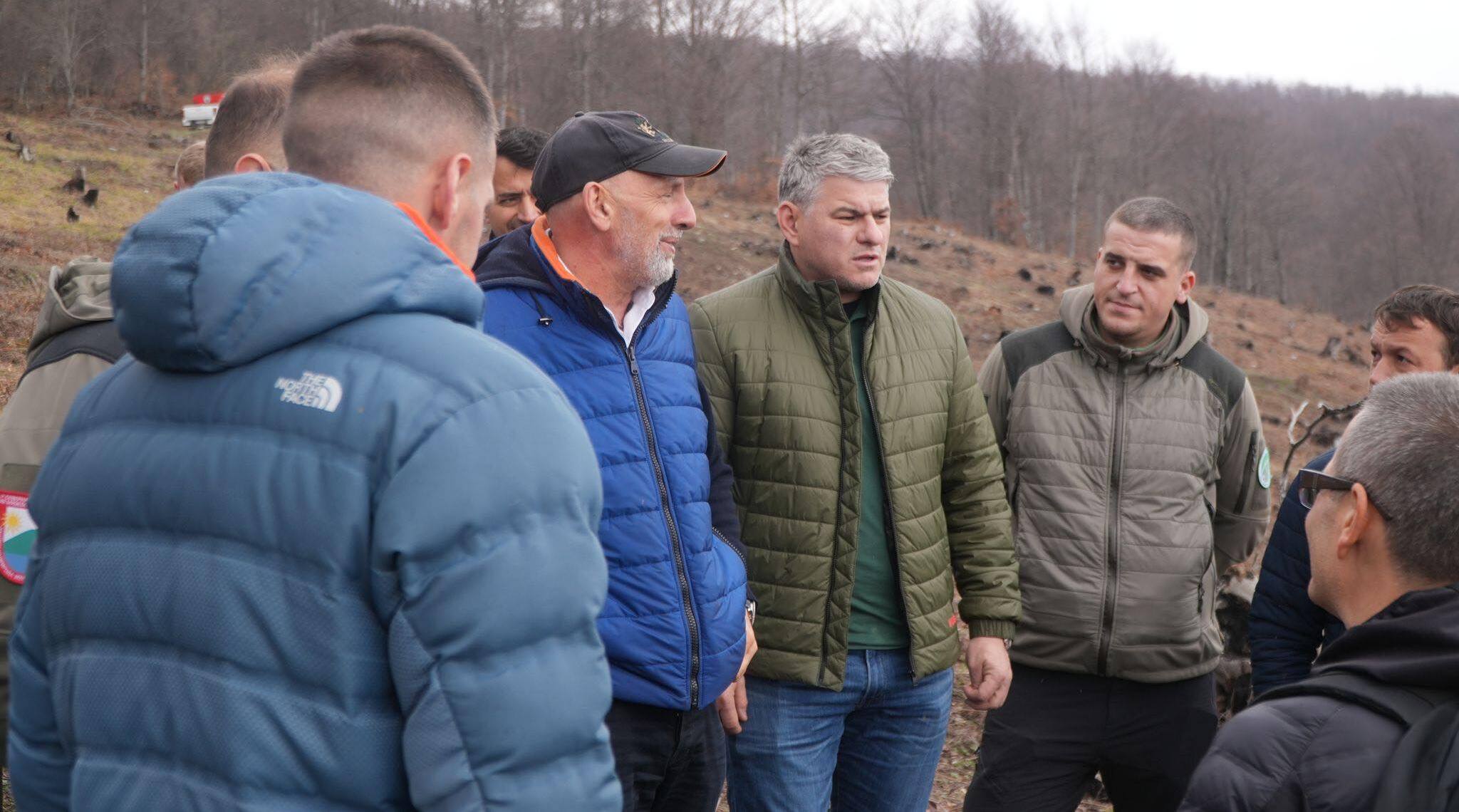 Заменик-министерот Беџети на акција за пошумување на Шар Планина: 15.000 садници по повод Меѓународниот ден на шумите