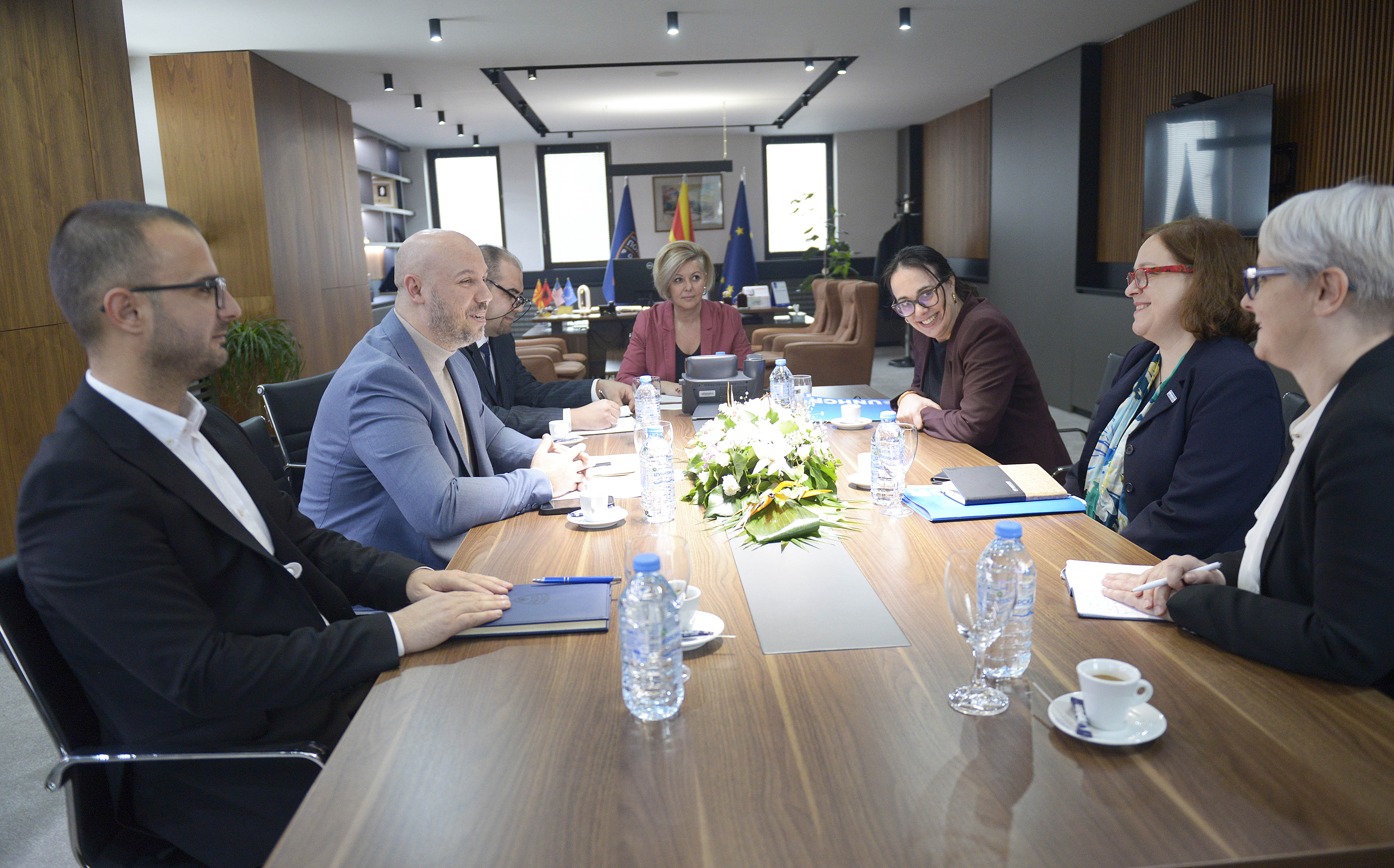 Заменик министерот Исени на средба со претставничката на УНХЦР за Централна и Југоисточна Европа Никол Ептинг