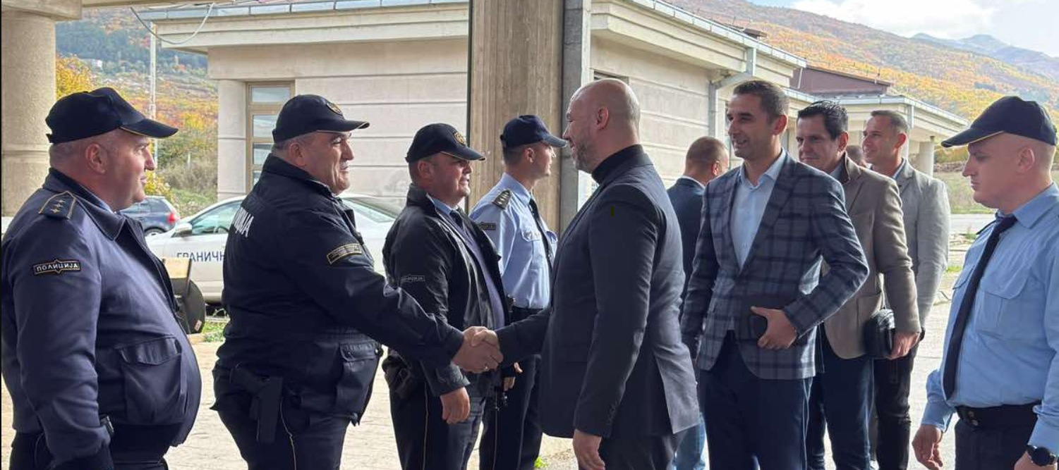 Заменик министерот Исени во работна посета на ОВР Дебар и Граничниот премин Блато