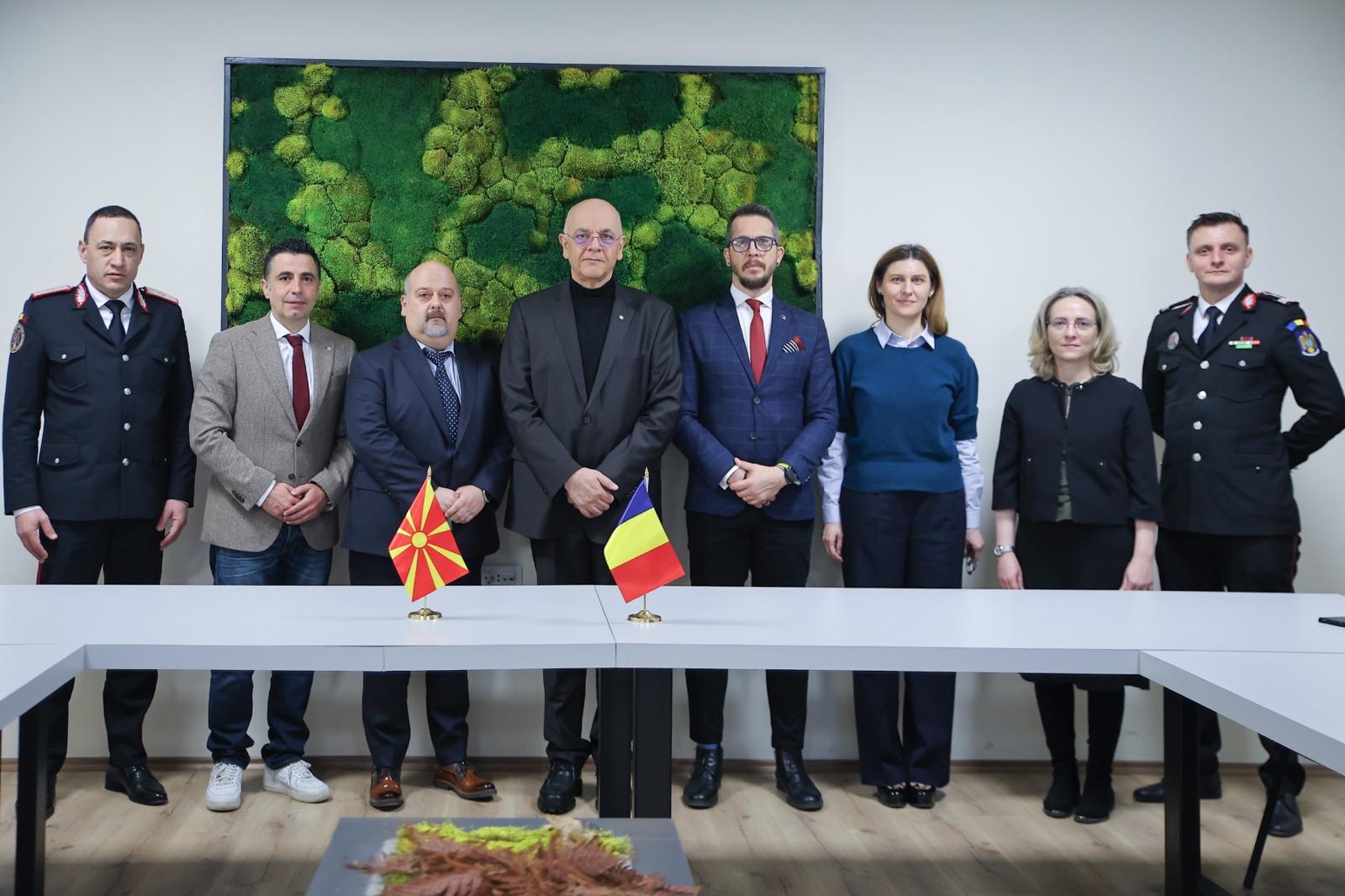 Заменик министерот, Андовски прими делегација од Романија, предводена од д-р Раед Арафат