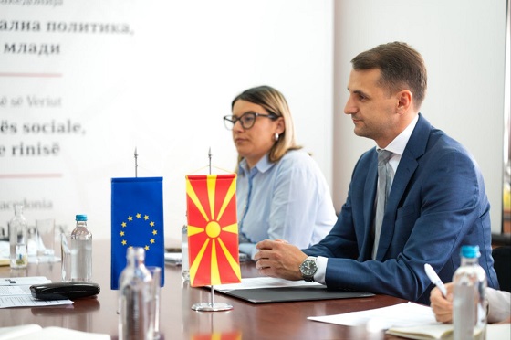 Заменик министерот Велковски на средба со комесарот за човекови права на Советот на Европа О'Флаерти: Инклузијата на Ромите во фокусот