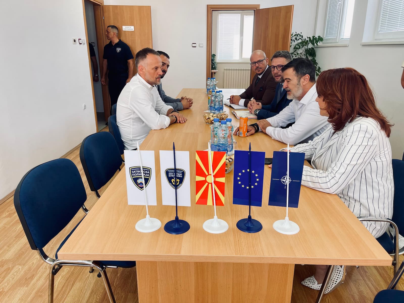 Заменик на претседателот на Владата Фетаи во посета на затворот во Куманово