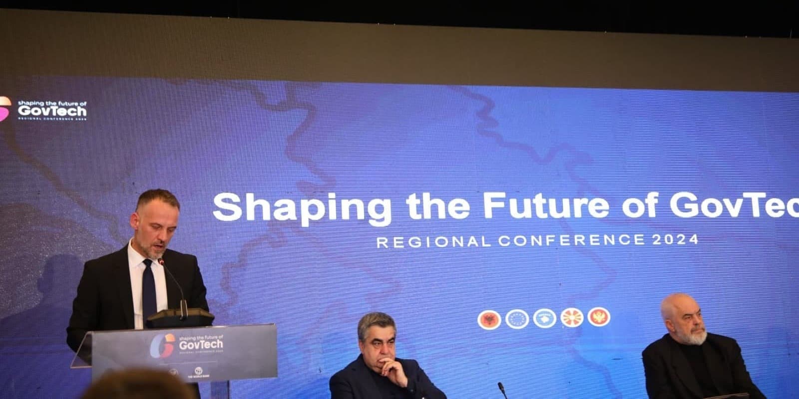 Заменик претседателот Фетаи ја претставуваше Владата на на Регионалната конференција „GovTech“ во Тирана