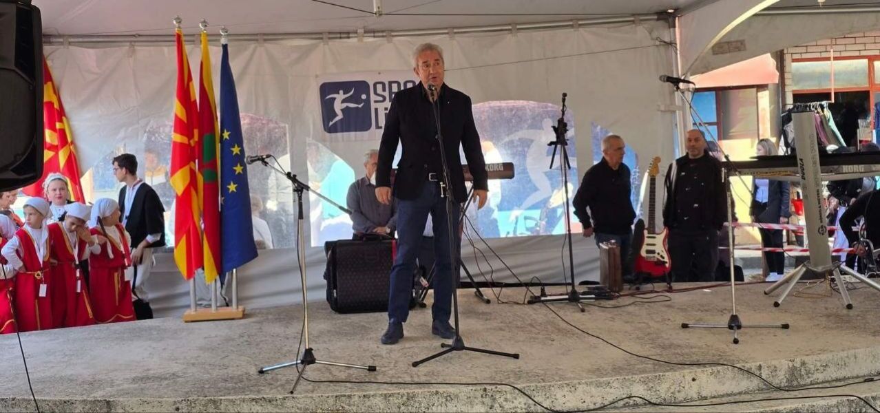 Заменик претседателот на Владата задолжен за политички систем, Димовски присуствуваше на Манифестацијата "Фестивал на костенот"