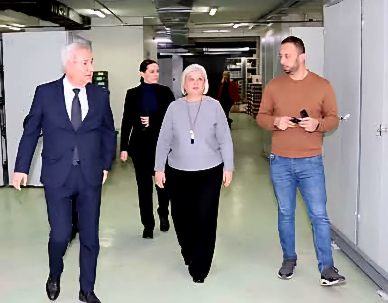 Заменкот претседател на Владата задолжен за политички систем, Љупчо Димовски во работна посета  на Државниот архив