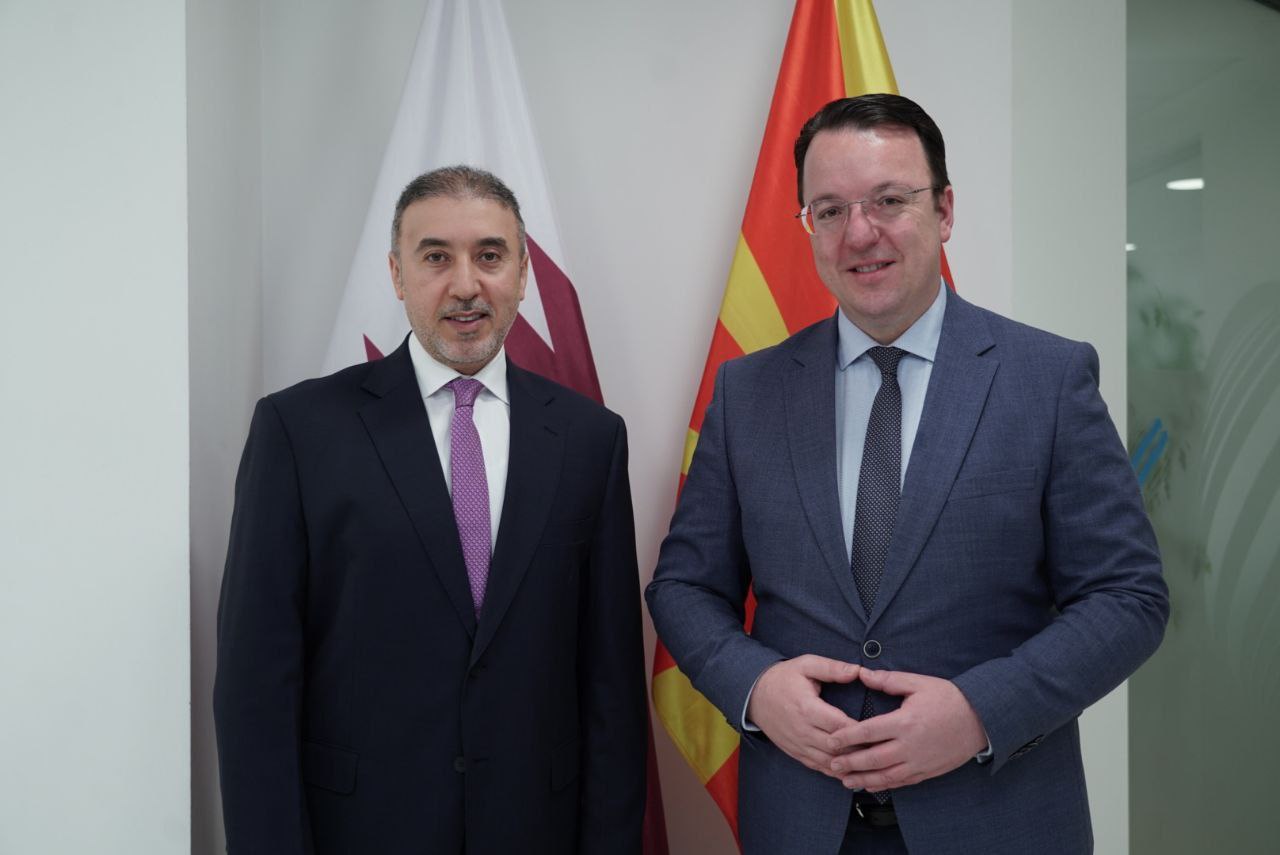 Зголемување на економската соработка со Катар и воспоставување на директна авиолинија - вицепремиерот Николоски на средба со амбасадорот Ал-Кајари